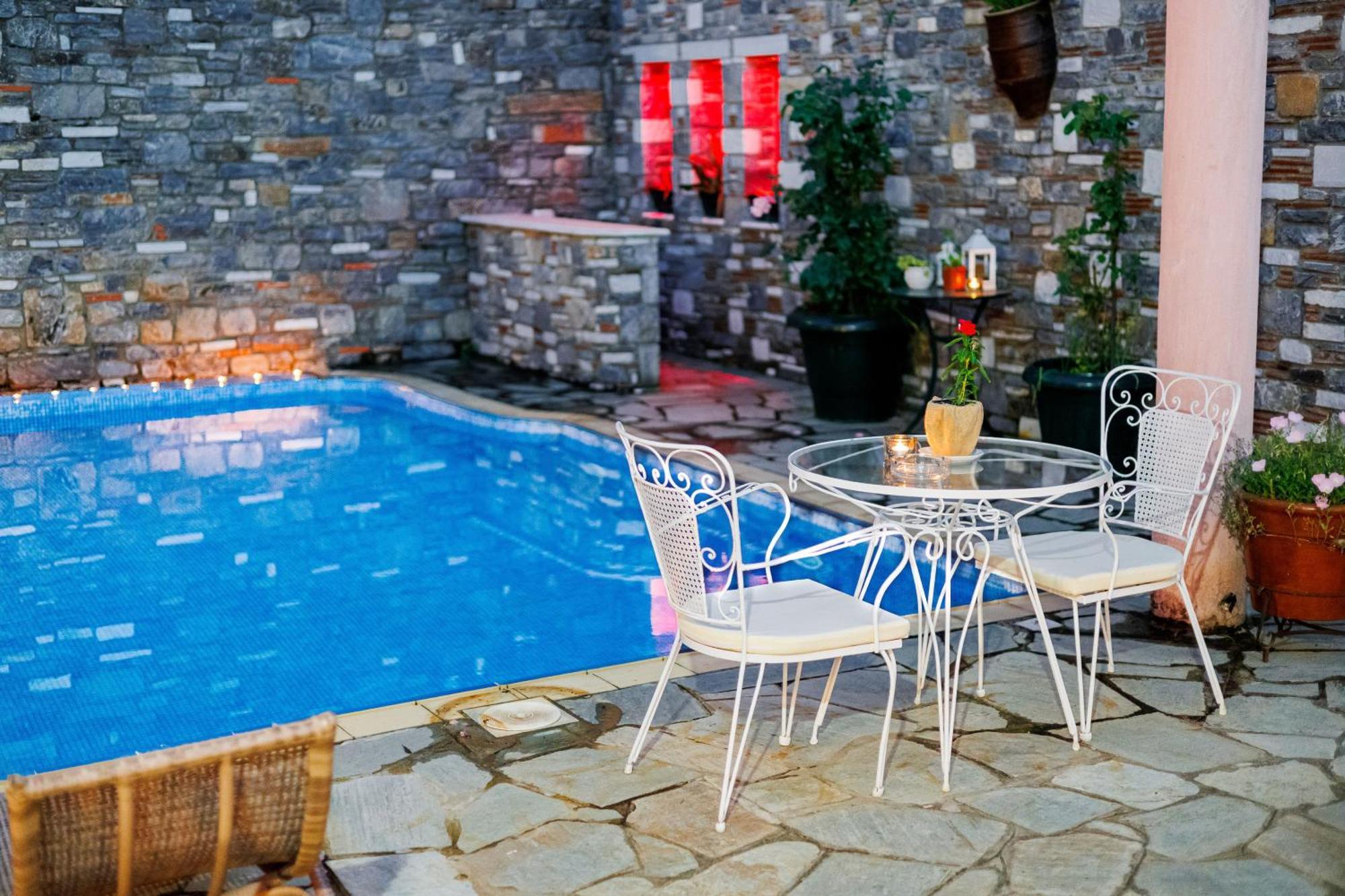 Portaria Pool Gem - Palladio Stone Havens Exterior photo